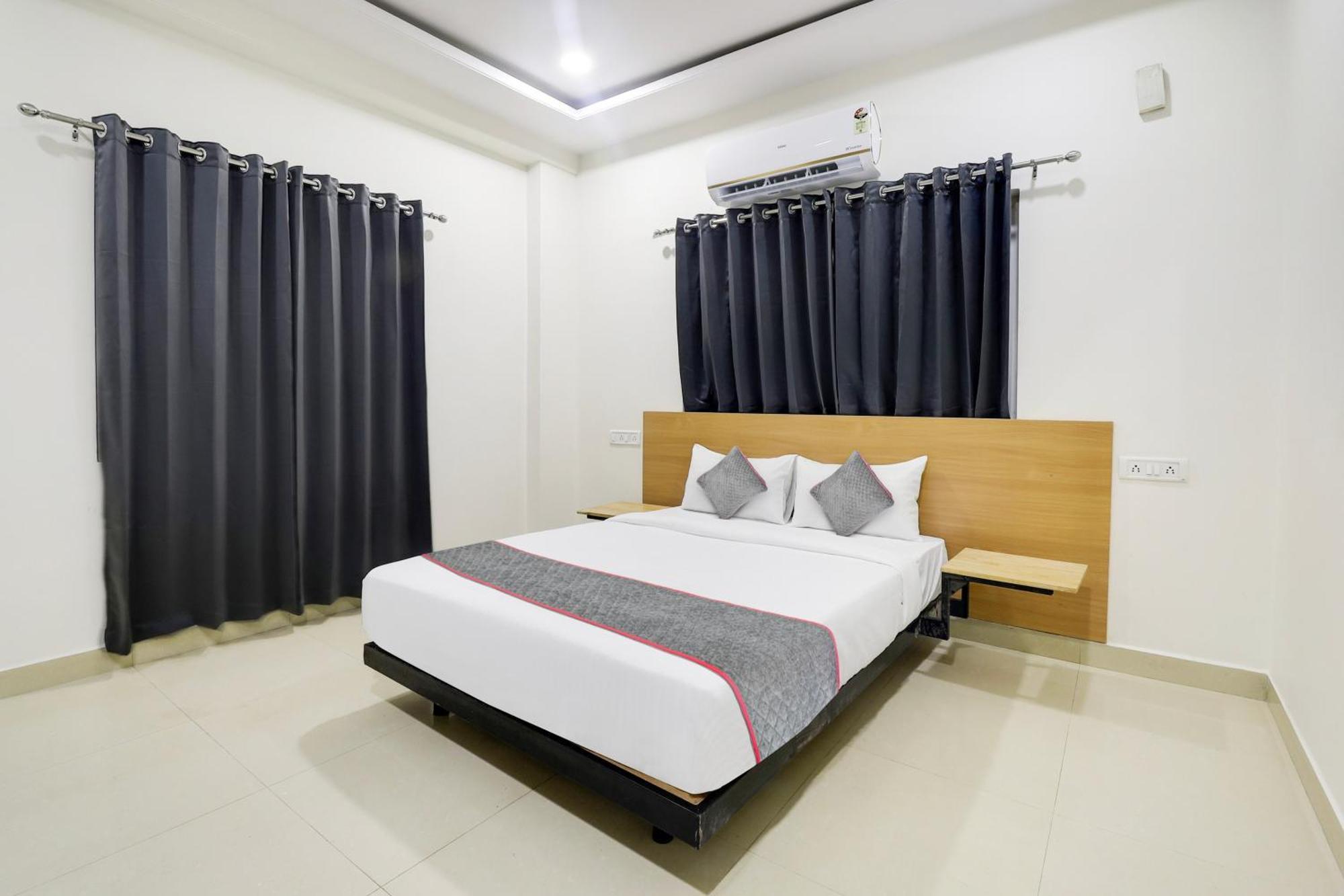 Super Townhouse De Alphabet Hotel Kukatpally Nexus Mall Hyderabad Exterior photo